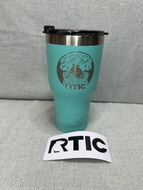 NWOT RTIC Kayak Turquoise/Teal Insulated Tumbler with Lid